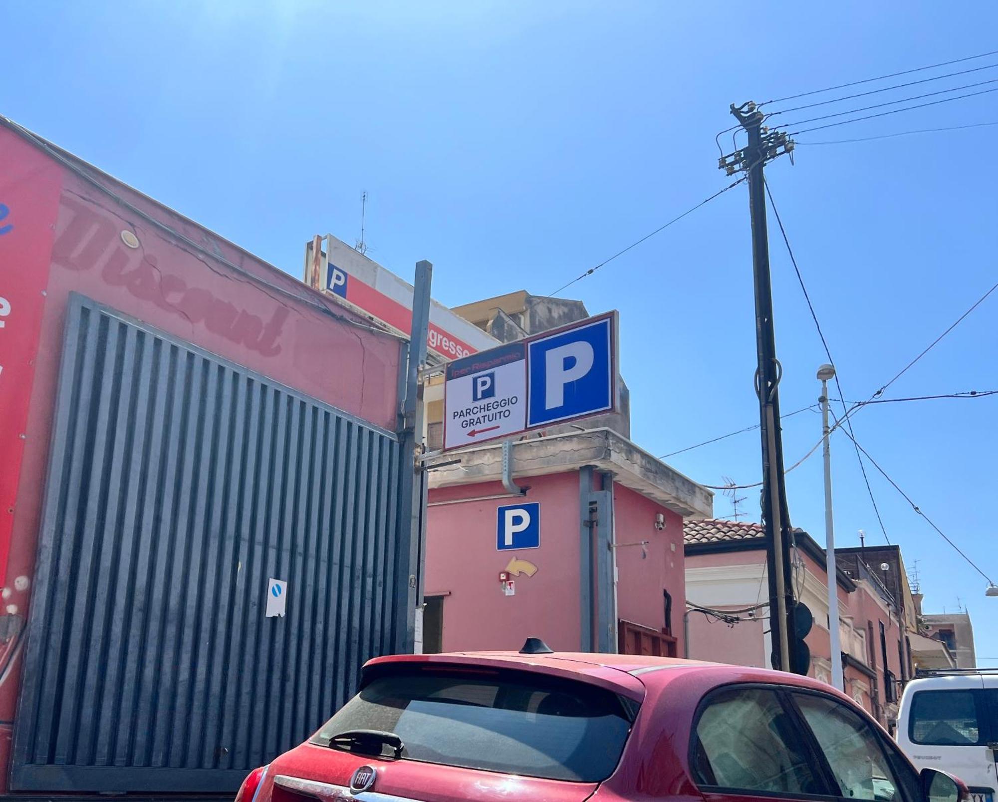 Holiday House カターニア エクステリア 写真